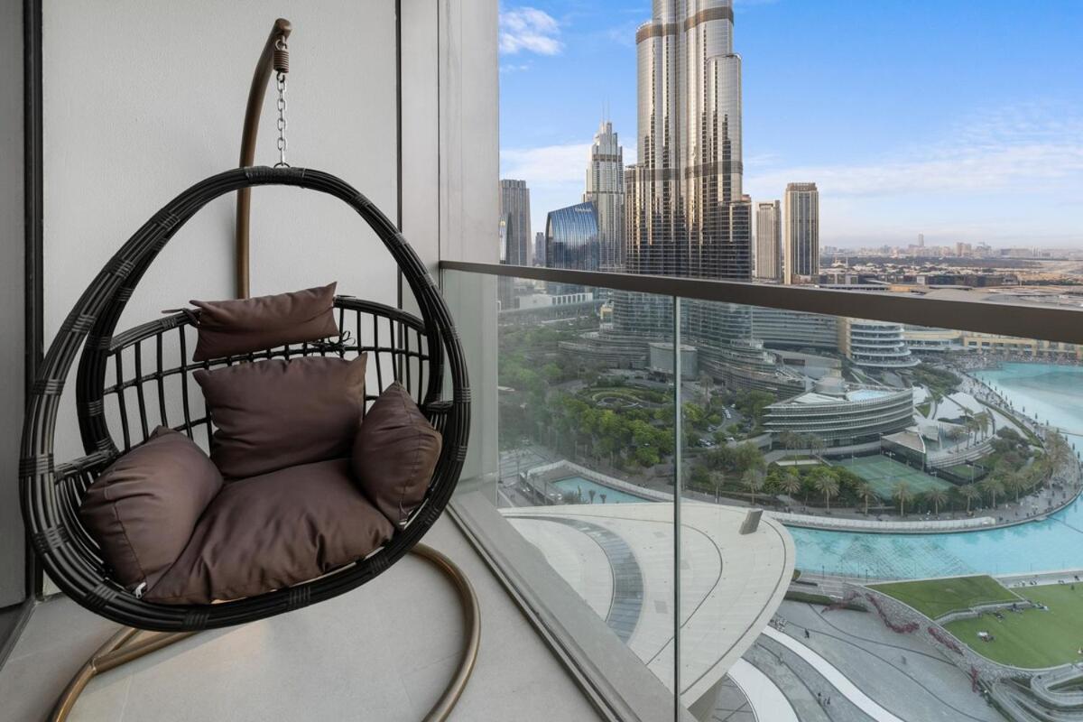 Luxury Just Steps From Mall 2br Grande