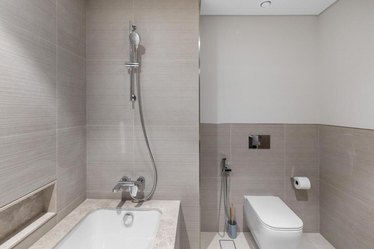 Apartment Luxury Just Steps From Mall 2br Grande
